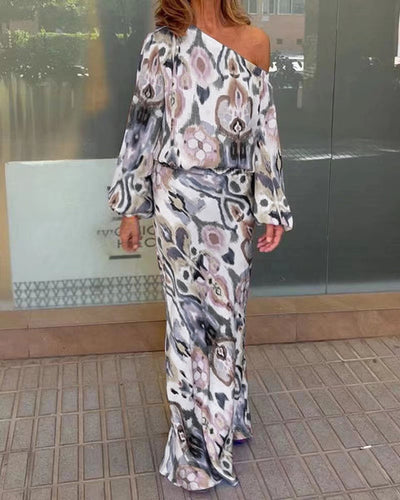 Vestido a color con un hombro al descubierto